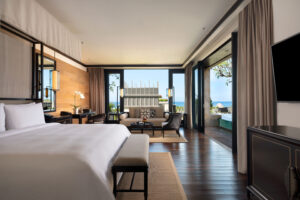 クリフ プライベートプール オーシャン ジュニアスイート