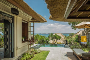 ジンバラン ベイ ヴィラ