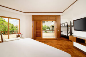 クリフ プライベートプール オーシャン ジュニアスイート