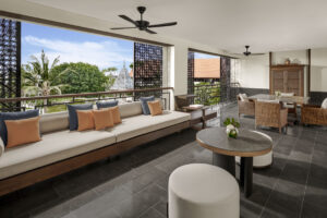 オーシャンフロント ハネムーン プールスイート