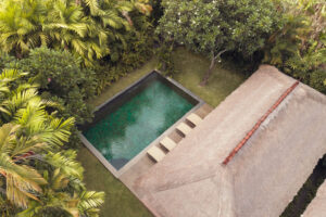 オーシャンフロント サマべ プールスイート